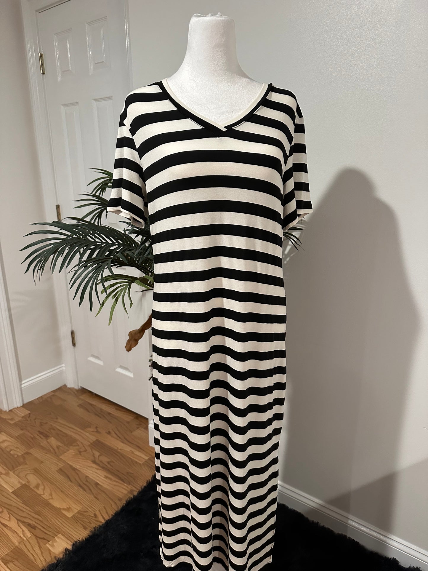 Black Strip Maxi Dress